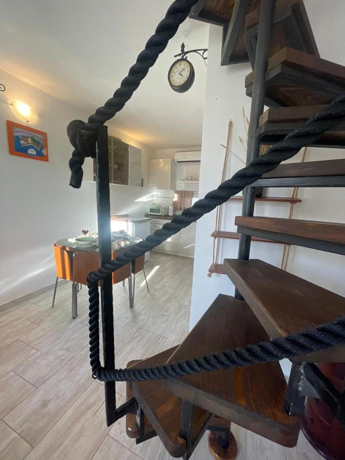 Studio Apartment Dona Trogir Exterior photo
